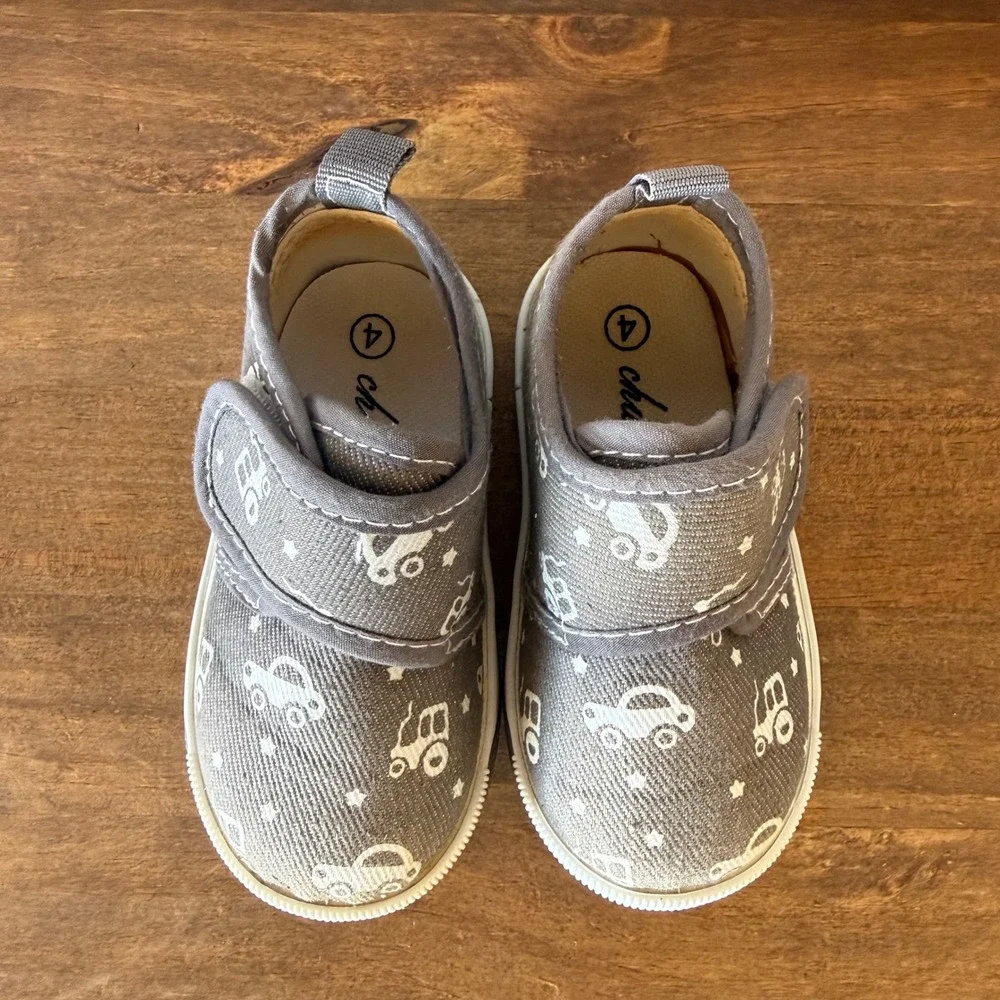 Toddler Slip On Sneakers Size 4 Gray Cars Print Hook & Loop Shoes